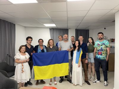 Volunteers from Israeli Friends of Ukraine. Fourth and fifth from left are IFU co-founders Anna Zharova and Vyacheslav Feldman.