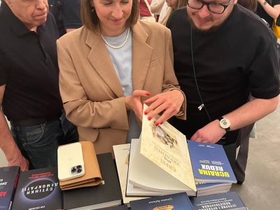 Numerous visitors to the UJE booth during Book Arsenal, 29 May–1 June 2025, Mystetskyi Arsenal National Art and Culture Museum Complex, Kyiv.