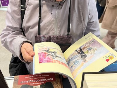 Numerous visitors at UJE's book display stand during the Book Land festival. 25–28 September 2025, Expocenter of Ukraine, Kyiv.