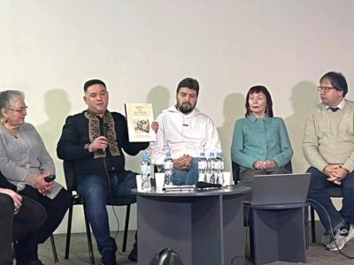 Vladyslav Hrynevych, Jr., UJE's Regional Manager in Ukraine, during the round table "Latest Studies on Ukrainian-Jewish Relations." 26 October 2025, Ukrainian House, Kyiv.