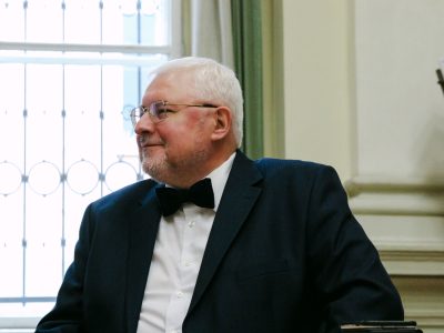 Модератор Андрій Павлишин.