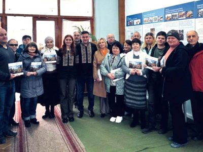 Visitors at the exhibition's opening ceremony in the library hall of the Shevchenko National Reserve. Kaniv, 31 October 2025.