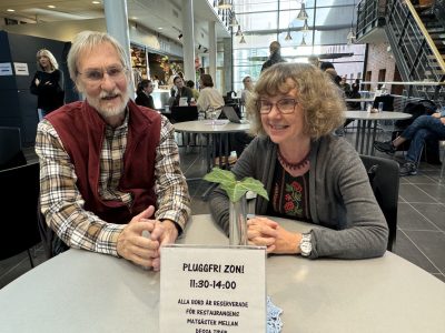 Left to right: Peter Johnsson and Barbara Törnquist-Plewa.