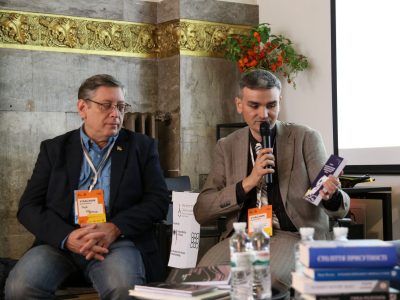 Зліва направо: Директор Українського інституту вивчення Голокосту «Ткума» та член ради директорів «Українсько-Єврейської Зустрічі» д-р Ігор Щупак (Дніпро); Заступник директора Українського інституту вивчення Голокосту «Ткума» д-р Єгор Врадій (Дніпро).