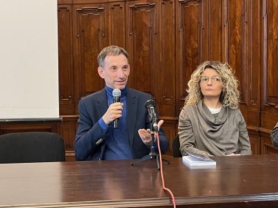 Left to right: Vitaliy Portnikov, publicist, political analyst; writer and Oksana Forostyna, author and publisher.